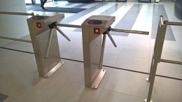 Bramka CARTPOLAND Bastion CP A_czytnik TX-200x2_platforma