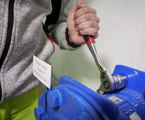 GRZECHOTKA WH-WRENCH/45627 1/2 " WIHA