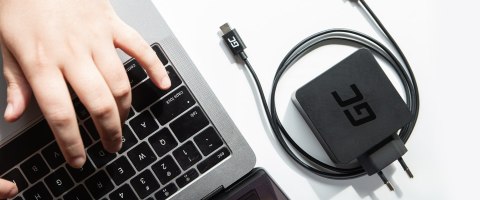 ŁADOWARKA SIECIOWA USB CHAR10 Green Cell