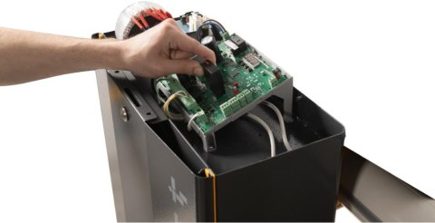 Szlaban CAME LS6 z ramieniem G06850 do 6,5m (pod LED)