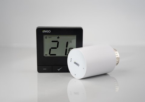 ENGO Controls Inteligentny zestaw ogrzewania (E25-BATB-4 + ETRV-M30)