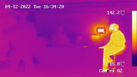 HYBRYDOWA KAMERA TERMOWIZYJNA IP DS-2TD2617-6/QA 6.2 mm - 720p, 8 mm - 4 Mpx Hikvision