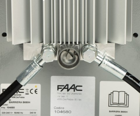 SZLABAN AUTOMATYCZNY FAAC-B680H