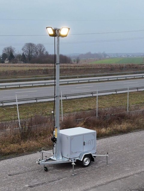 Przyczepa oświetleniowa z masztem 5.2 (bez wyspoażenia)