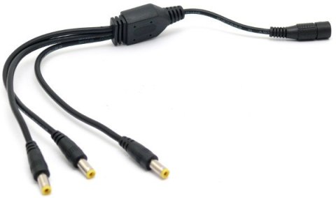 ROZGAŁĘŹNIK NA 3 WTYKI 2,1/5,5 Z GNIAZDEM